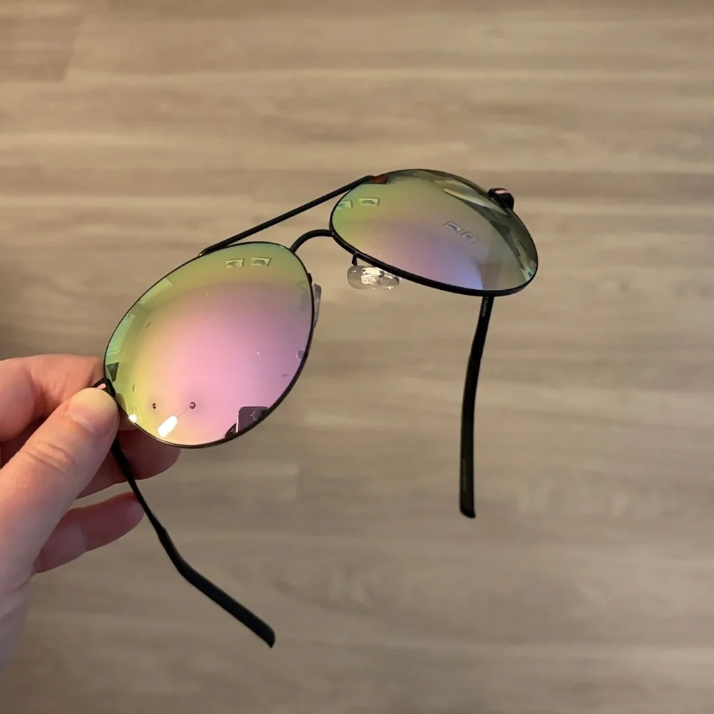 Pink Aviator Sunglasses with Mirrored Lenses